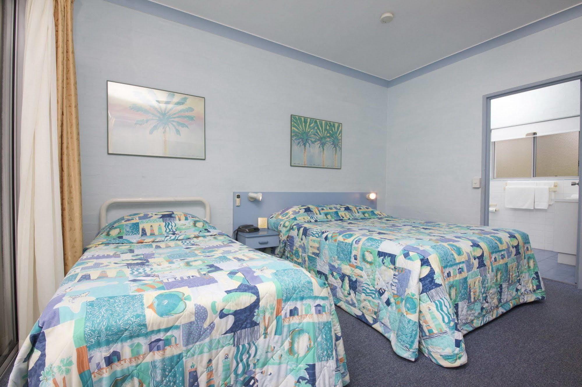 Blueys Motel Блуис Бийч Екстериор снимка